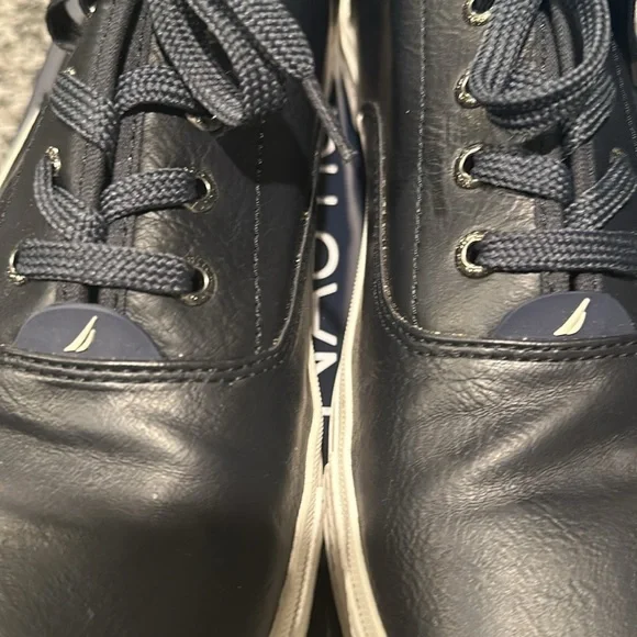 EUC Men’s Lace Oxford in brown or navy-size 12 - Picture 3 of 14